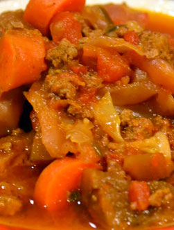 Carne con Berenjena y Legumbres